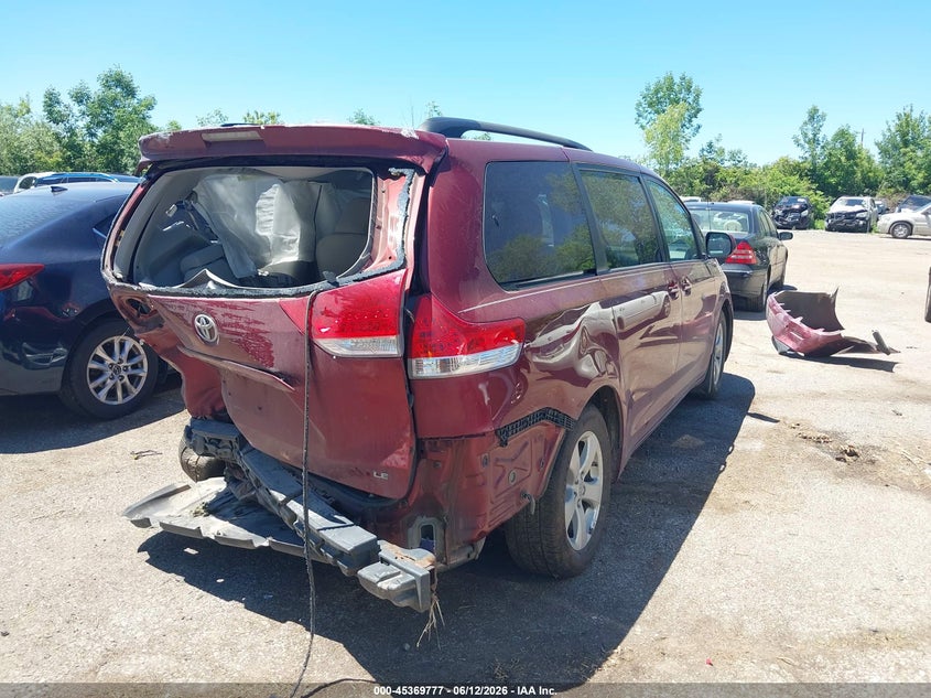 2011 Toyota Sienna VIN 5TDKK3DC0BS017728 IAAI salvage auction — REAR END, Salvage (Ohio), sold $800 on 2026-07-14 (photo 4)