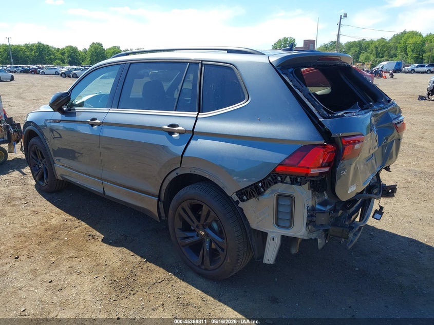 2023 Volkswagen Tiguan VIN 3VV8B7AX7PM127063 IAAI salvage auction — REAR END, Salvage Title, sold $8,300 on 2026-08-14 (photo 6)