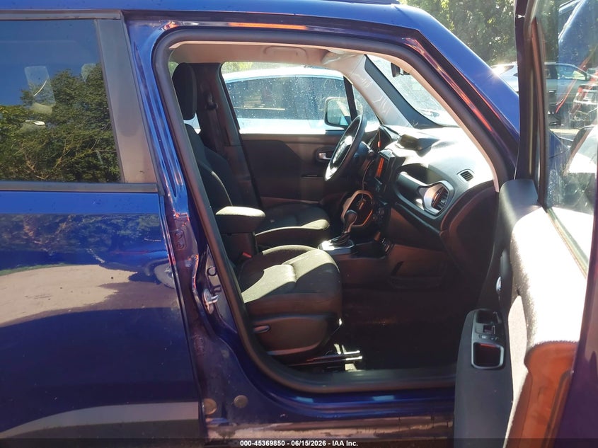 2020 Jeep Renegade VIN ZACNJAAB7LPL32974 IAAI salvage auction — HAIL, Salvage (Missouri), sold $3,700 on 2026-07-29 (photo 5)