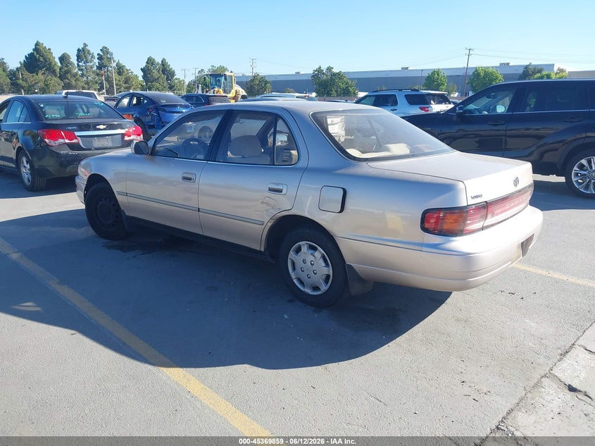 1994 Toyota Camry VIN JT2SK12E0R0194617 IAAI salvage auction — LEFT REAR, Salvage (California), sold $275 on 2026-07-13 (photo 3)