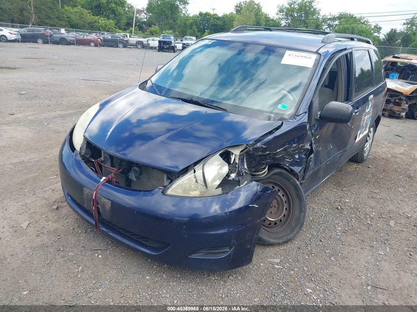 2006 Toyota Sienna VIN 5TDZA23C66S400012 IAAI salvage auction — LEFT FRONT, Clear (Virginia), sold $400 on 2026-07-07 (photo 2)