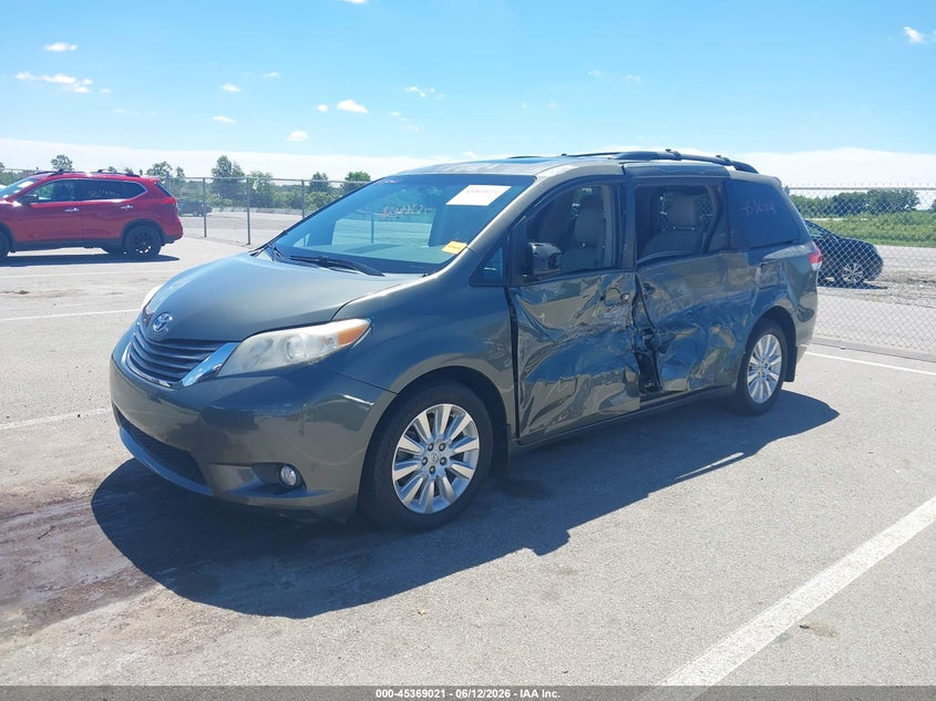 2013 Toyota Sienna VIN 5TDDK3DC1DS056968 IAAI salvage auction — LEFT SIDE, Clear (Indiana), sold $3,450 on 2026-07-24 (photo 2)