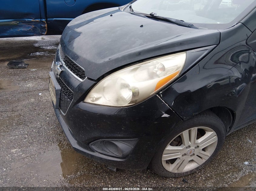 2013 Chevrolet Spark VIN KL8CD6S98DC510786 IAAI salvage auction — ALL OVER, Salvage (Louisiana), sold $25 on 2026-07-28 (photo 6)