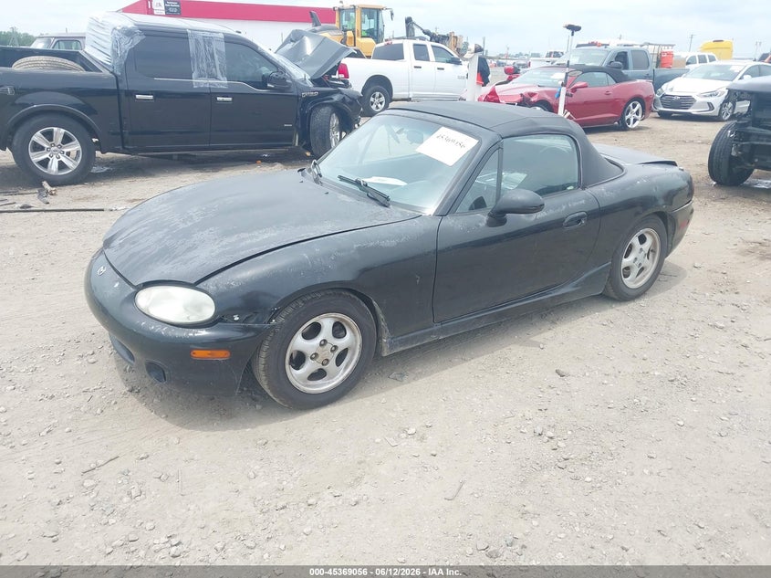 2000 Mazda Mx-5 VIN JM1NB3532Y0152846 IAAI salvage auction — REAR END, Salvage (Arkansas), sold $600 on 2026-07-29 (photo 2)