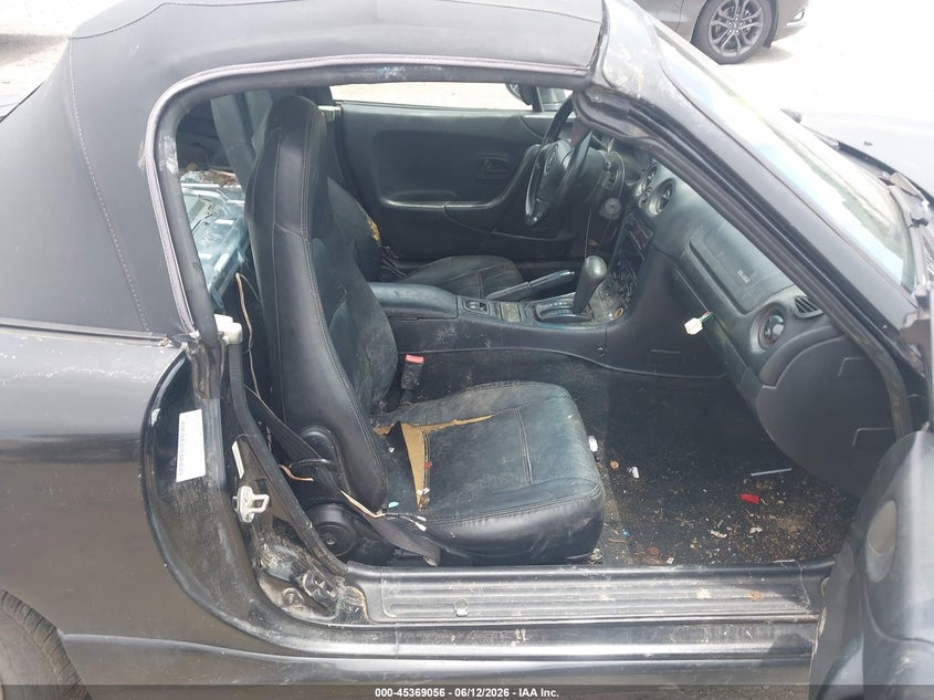 2000 Mazda Mx-5 VIN JM1NB3532Y0152846 IAAI salvage auction — REAR END, Salvage (Arkansas), sold $600 on 2026-07-29 (photo 5)