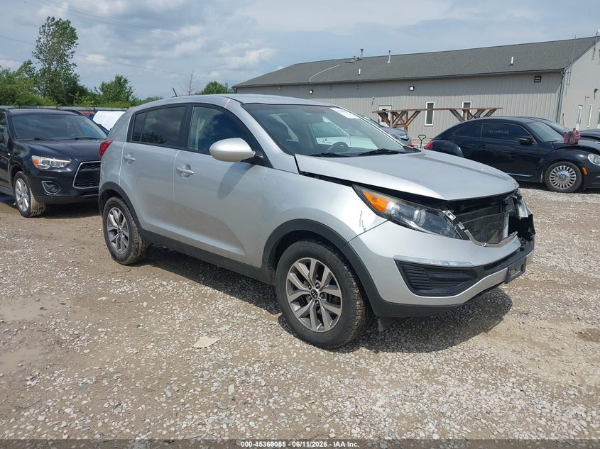 2016 Kia Sportage VIN KNDPB3AC2G7861359 IAAI salvage auction — FRONT END, Salvage (Ohio), sold $2,000 on 2026-07-29 (photo 1)