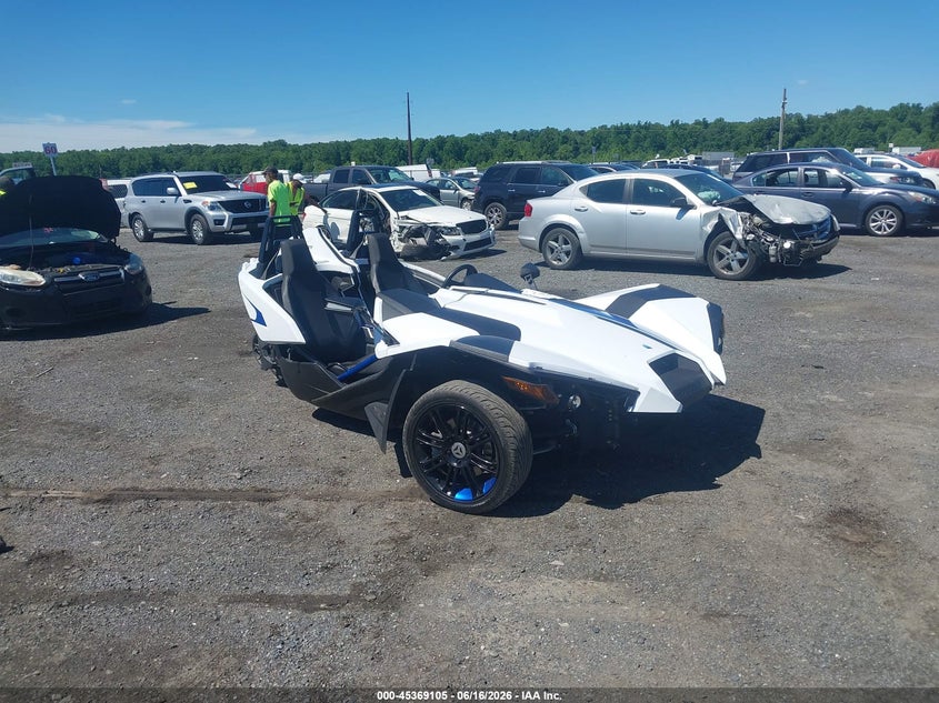 2019 Polaris Slingshot VIN 57XAASFA6K8135749 IAAI salvage auction — LEFT FRONT, Salvage - Greater Than 75% (Maryland), sold $1,600 on 2026-07-08 (photo 1)