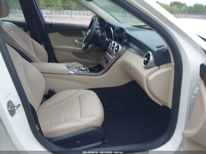 2021 Mercedes-benz C-klasse VIN W1KWF8EB1MR633941 IAAI salvage auction — FRONT END, Salvage Title, sold $7,800 on 2026-07-29 (photo 5)