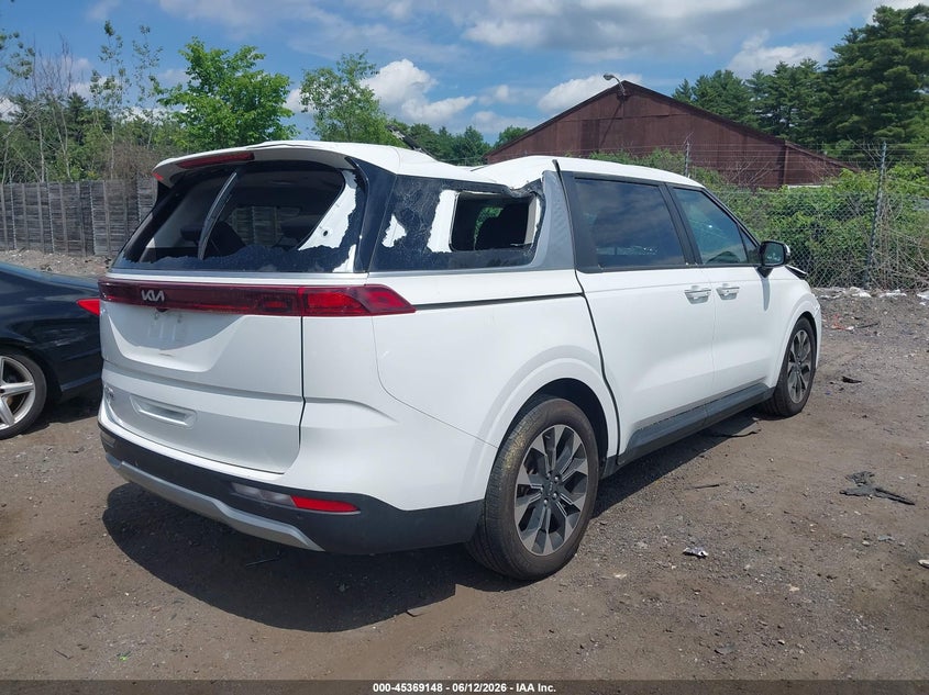 2024 Kia Carnival VIN KNDNC5H33R6385041 IAAI salvage auction — ROOF, Salvage (Massachusetts), sold $8,000 on 2026-07-31 (photo 4)