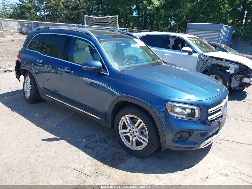 2023 Mercedes-benz Glb VIN W1N4M4HB9PW333297 IAAI salvage auction — REAR END, Salvage Title, sold $11,600 on 2026-07-28 (photo 1)