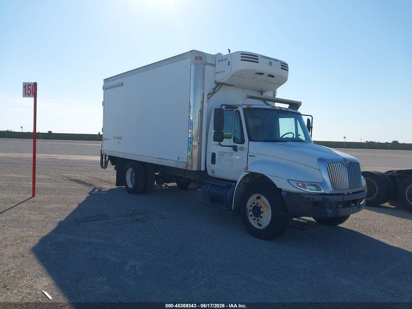 2010 International 4000 series VIN 1HTMMAAL8AH174165 IAAI salvage auction — NORMAL WEAR, Clear - Dealer Only (California), sold $1,150 on 2026-07-21 (photo 1)