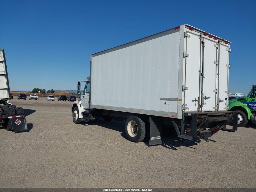 2010 International 4000 series VIN 1HTMMAAL8AH174165 IAAI salvage auction — NORMAL WEAR, Clear - Dealer Only (California), sold $1,150 on 2026-07-21 (photo 3)
