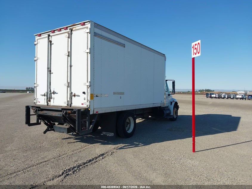 2010 International 4000 series VIN 1HTMMAAL8AH174165 IAAI salvage auction — NORMAL WEAR, Clear - Dealer Only (California), sold $1,150 on 2026-07-21 (photo 4)