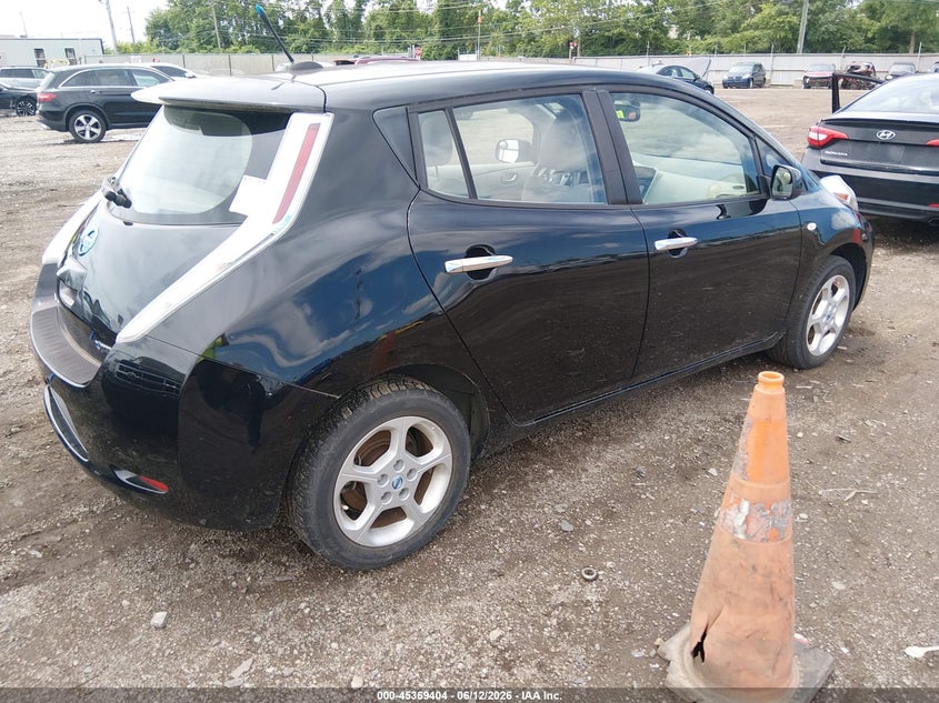 2012 Nissan Leaf VIN JN1AZ0CP4CT017442 IAAI salvage auction — NORMAL WEAR, Salvage Title, sold $275 on 2026-07-23 (photo 4)