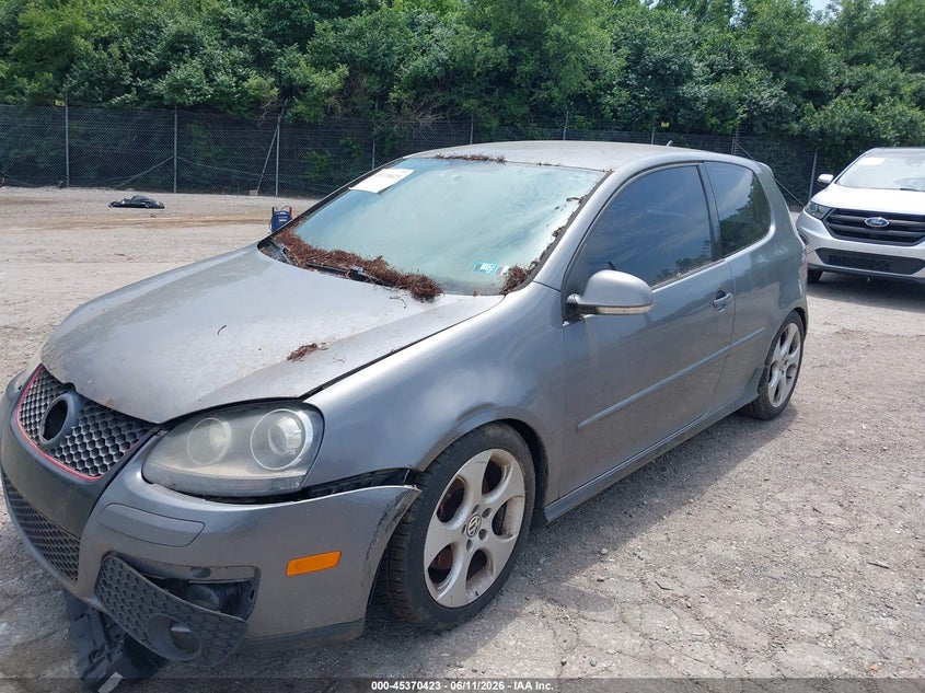 2009 Volkswagen Gti VIN WVWED71K89W054210 IAAI salvage auction — NORMAL WEAR, Clear (Pennsylvania), sold $450 on 2026-07-24 (photo 2)