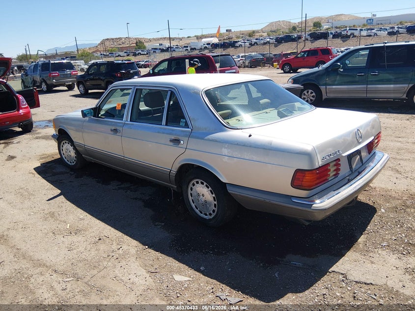 1987 Mercedes-benz 420 VIN WDBCA35D8HA284649 IAAI salvage auction — NORMAL WEAR, Salvage (New Mexico), sold $275 on 2026-07-29 (photo 3)