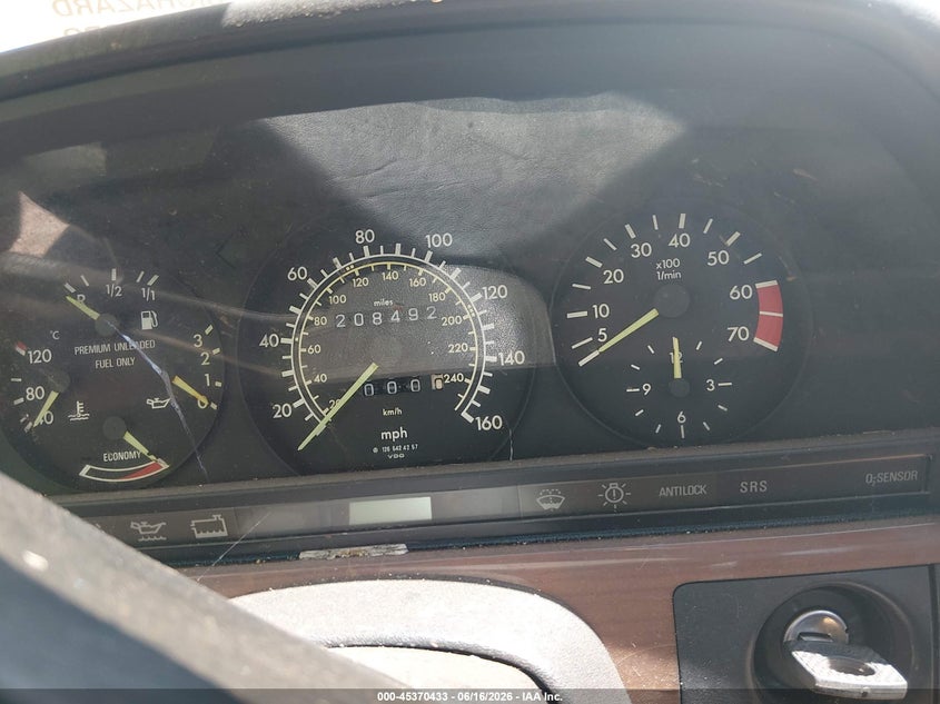 1987 Mercedes-benz 420 VIN WDBCA35D8HA284649 IAAI salvage auction — NORMAL WEAR, Salvage (New Mexico), sold $275 on 2026-07-29 (photo 7)