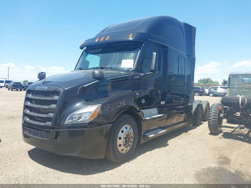 2024 Freightliner New cascadia 126 VIN 3AKJHHFG2RSUR4595 IAAI salvage auction — FRONT END, Clear (Colorado), sold $57,500 on 2026-07-22 (photo 2)