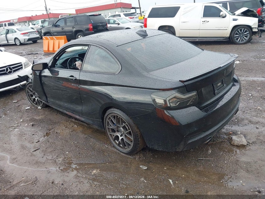 2016 BMW M2 VIN WBA1J7C54GV359413 IAAI salvage auction — LEFT FRONT, Salvage Title, sold $2,200 on 2026-08-09 (photo 3)