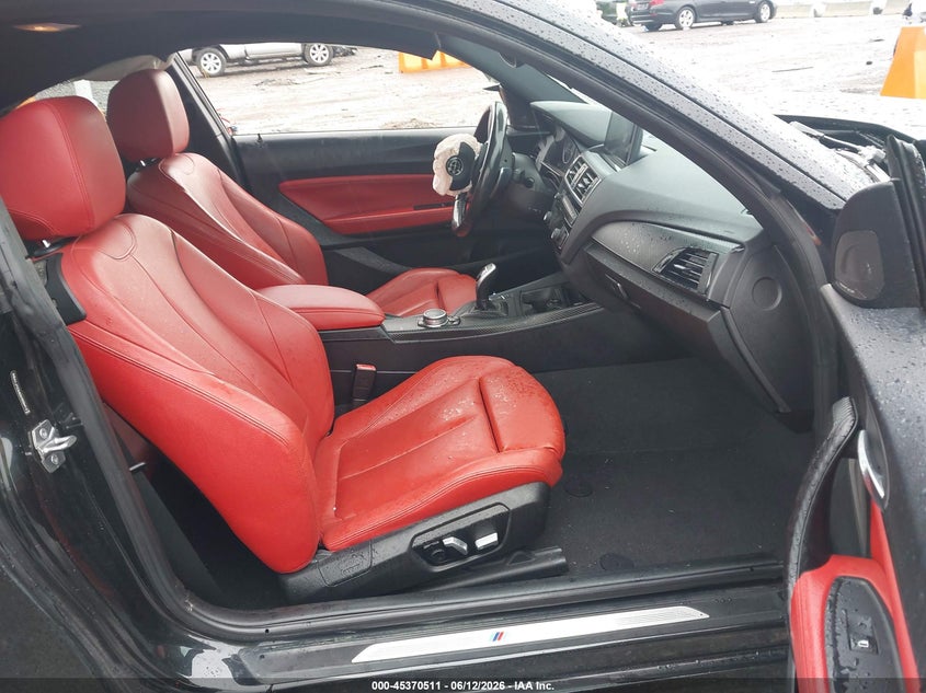 2016 BMW M2 VIN WBA1J7C54GV359413 IAAI salvage auction — LEFT FRONT, Salvage Title, sold $2,200 on 2026-08-09 (photo 5)