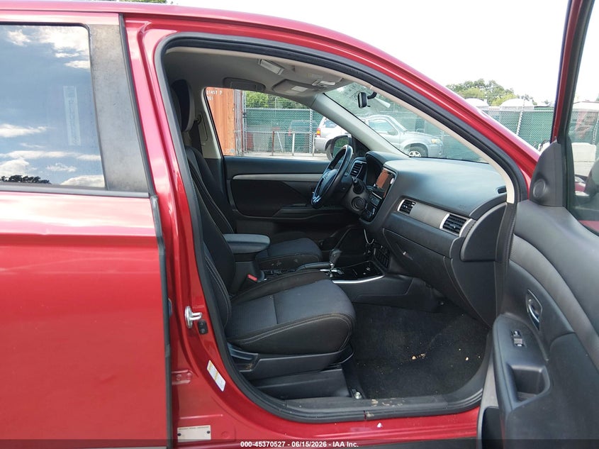 2018 Mitsubishi Outlander VIN JA4AD3A36JZ032199 IAAI salvage auction — REAR END, Salvage - Greater Than 75% (Maryland), sold $3,700 on 2026-07-09 (photo 5)