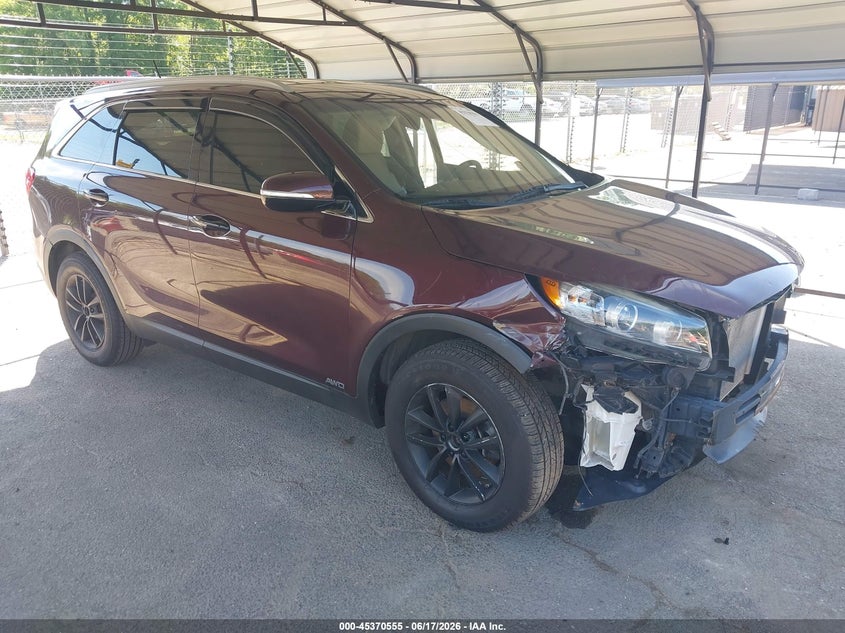 2017 Kia Sorento VIN 5XYPGDA30HG261483 IAAI salvage auction — FRONT END, Salvage Title, sold $1,600 on 2026-07-16 (photo 1)