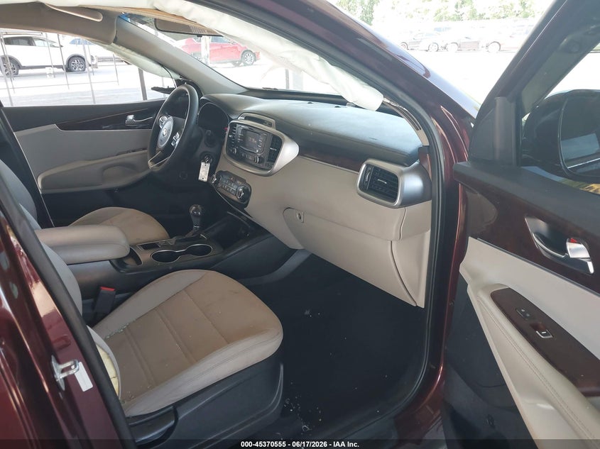2017 Kia Sorento VIN 5XYPGDA30HG261483 IAAI salvage auction — FRONT END, Salvage Title, sold $1,600 on 2026-07-16 (photo 5)