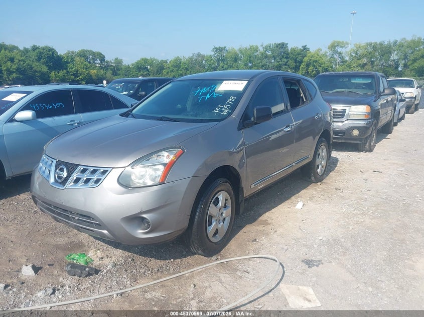 2014 Nissan Rogue VIN JN8AS5MT3EW605798 IAAI salvage auction — NORMAL WEAR, Clear (Tennessee), sold $400 on 2026-07-23 (photo 2)