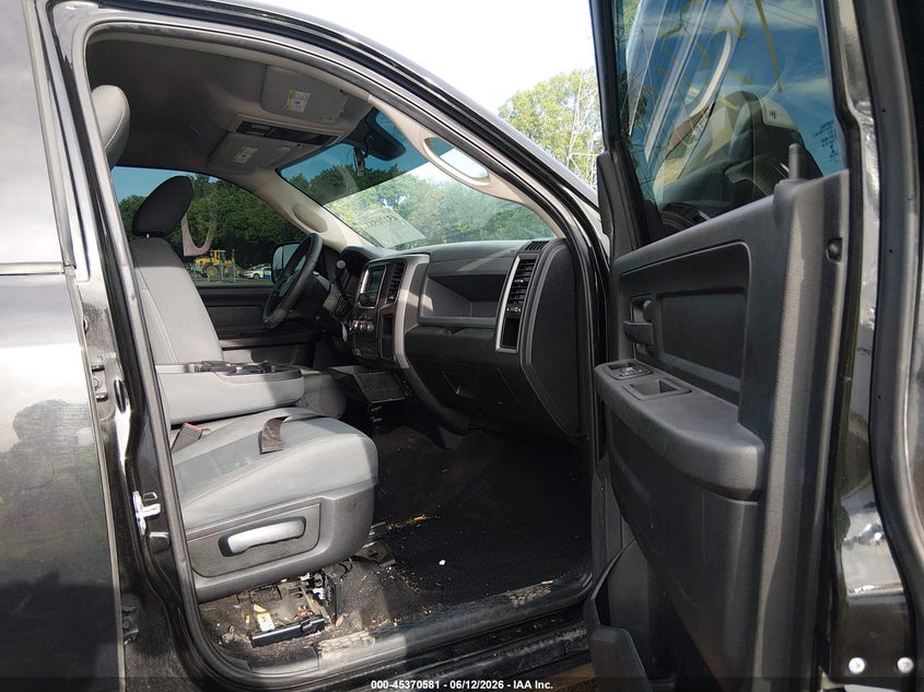 2018 Ram 2500 VIN 3C6UR5CL9JG153975 IAAI salvage auction — LEFT REAR, Clear (Indiana), sold $16,900 on 2026-07-29 (photo 5)