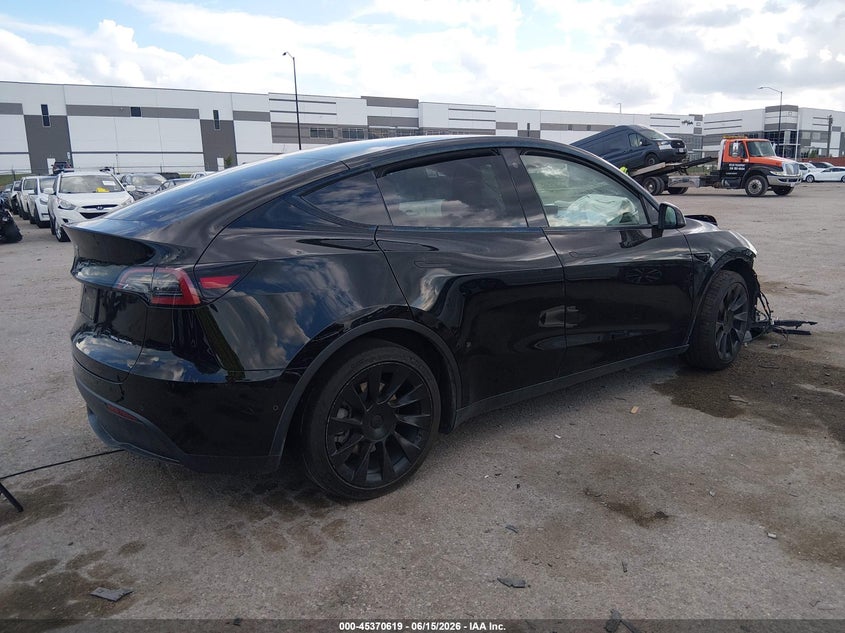 2022 Tesla Model y VIN 7SAYGAEE8NF365837 IAAI salvage auction — FRONT END, Original (Texas), sold $7,750 on 2026-09-05 (photo 4)