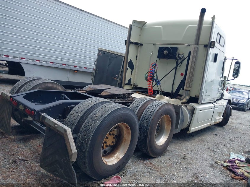 2014 Mack 600 rd600 VIN 1M1AW21Y0EM040713 IAAI salvage auction — SIDE, Rebuildable (Florida), sold $25 on 2026-07-29 (photo 4)