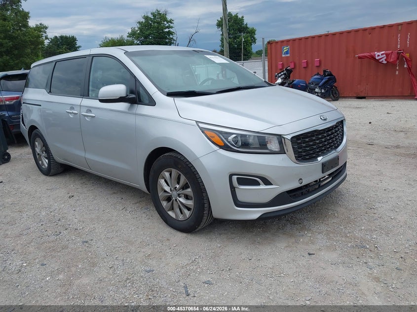 2019 Kia SEDONA VIN KNDMB5C13K6541279 IAAI salvage auction — REAR END, Salvage (Illinois), sold $25 on 2026-07-21 (photo 1)