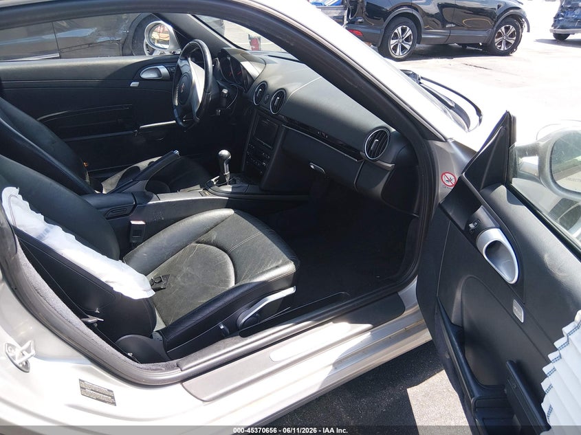 2010 Porsche Cayman VIN WP0AA2A86AU760140 IAAI salvage auction — RIGHT REAR, Rebuildable (Florida), sold $3,550 on 2026-08-15 (photo 5)