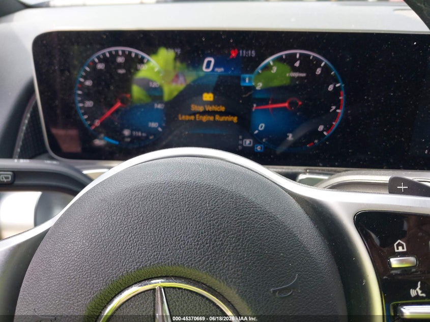 2020 Mercedes-benz Glb VIN W1N4M4GB0LW032557 IAAI salvage auction — SIDE, Salvage Title, sold $7,400 on 2026-07-29 (photo 7)