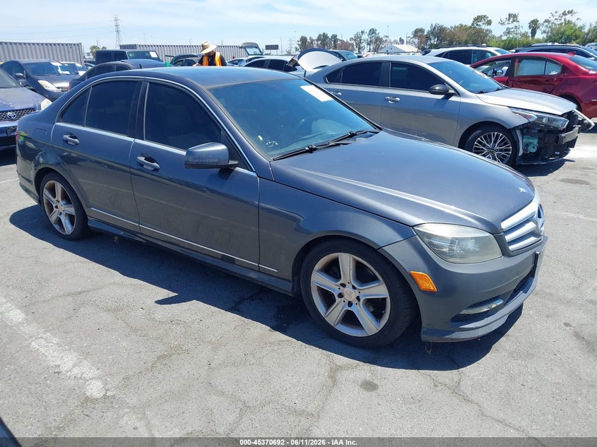 2011 Mercedes-benz C class VIN WDDGF5EBXBR172920 IAAI salvage auction — NORMAL WEAR, App For Dup Clear (California), sold $300 on 2026-07-30 (photo 1)