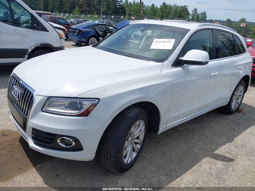 2014 Audi Q5 VIN WA1LFAFP6EA063184 IAAI salvage auction — NORMAL WEAR, Clear (Washington), sold $1,000 on 2026-07-29 (photo 2)