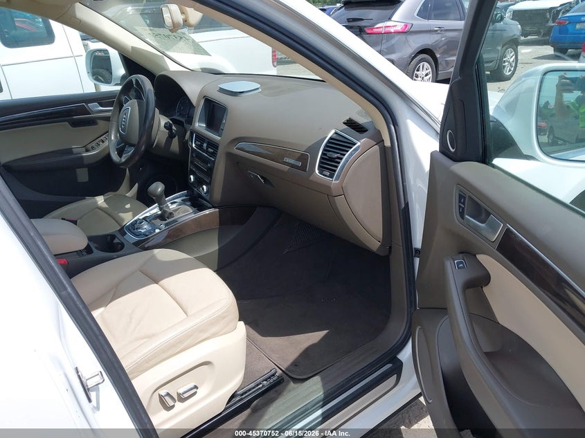2014 Audi Q5 VIN WA1LFAFP6EA063184 IAAI salvage auction — NORMAL WEAR, Clear (Washington), sold $1,000 on 2026-07-29 (photo 5)