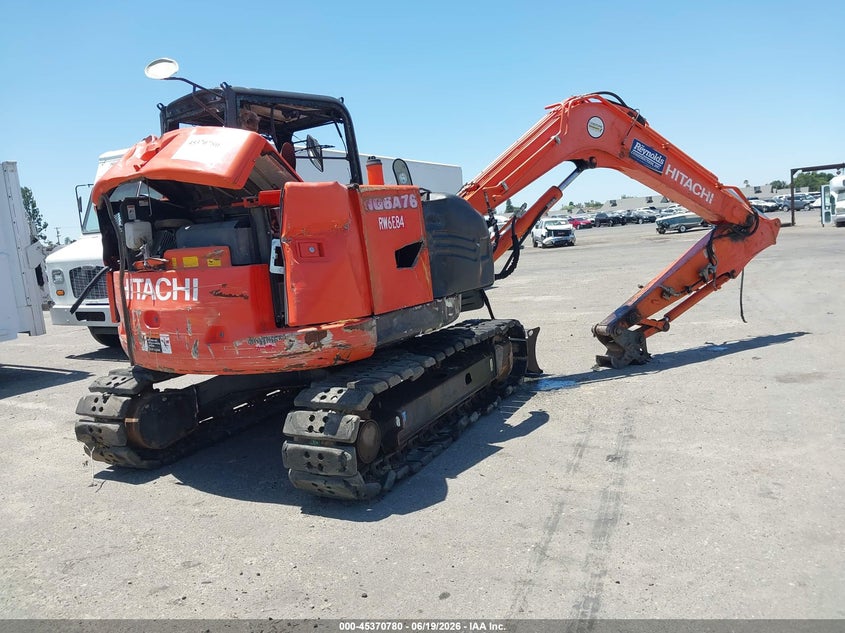 2019 Hitachi Zx85-5 compact excavator VIN HCMDEF60C00019233 IAAI salvage auction — Burn Engine, Bill Of Sale -  Non Motor Vehicle (California), sold $2,600 on 2026-07-22 (photo 4)