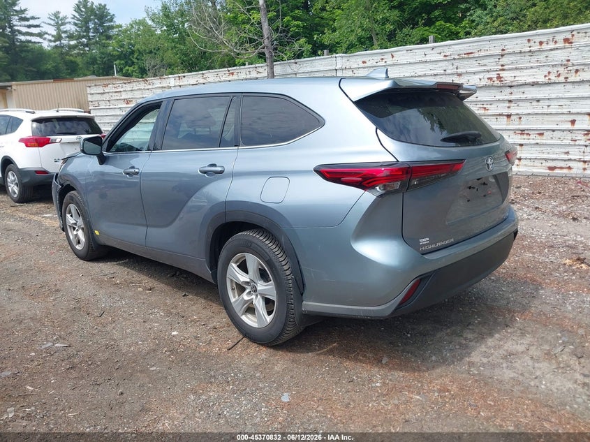 2020 Toyota Highlander VIN 5TDBZRBH7LS017059 IAAI salvage auction — LEFT FRONT, Salvage (Massachusetts), sold $9,700 on 2026-07-23 (photo 3)