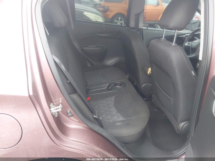 2019 Chevrolet Spark VIN KL8CD6SA4KC706781 IAAI salvage auction — NORMAL WEAR, Original (Texas), sold $900 on 2026-07-15 (photo 8)