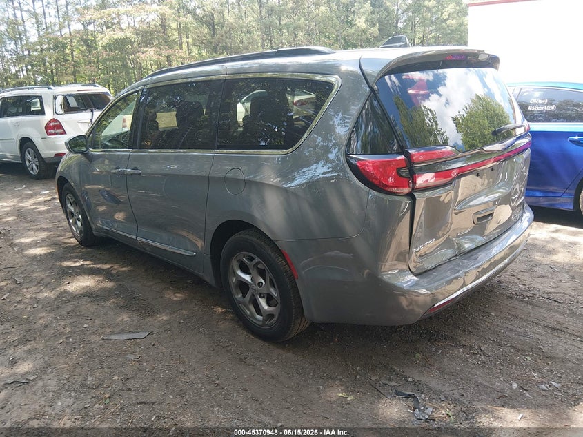 2022 Chrysler Pacifica VIN 2C4RC1GG5NR198157 IAAI salvage auction — FRONT END, Wait Title, sold $11,000 on 2026-09-06 (photo 3)