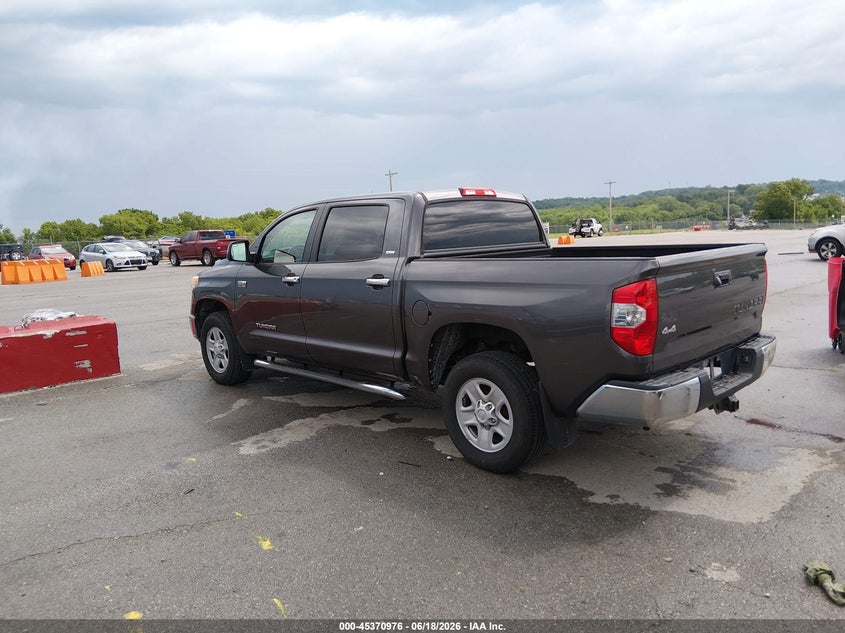 2015 Toyota Tundra VIN 5TFDY5F19FX477839 IAAI salvage auction — RIGHT SIDE, Salvage (Missouri), sold $9,600 on 2026-07-23 (photo 3)