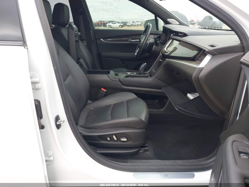 2020 Cadillac Xt6 VIN 1GYKPGRS9LZ146246 IAAI salvage auction — SIDE, Salvage (Texas), sold $7,300 on 2026-07-29 (photo 5)