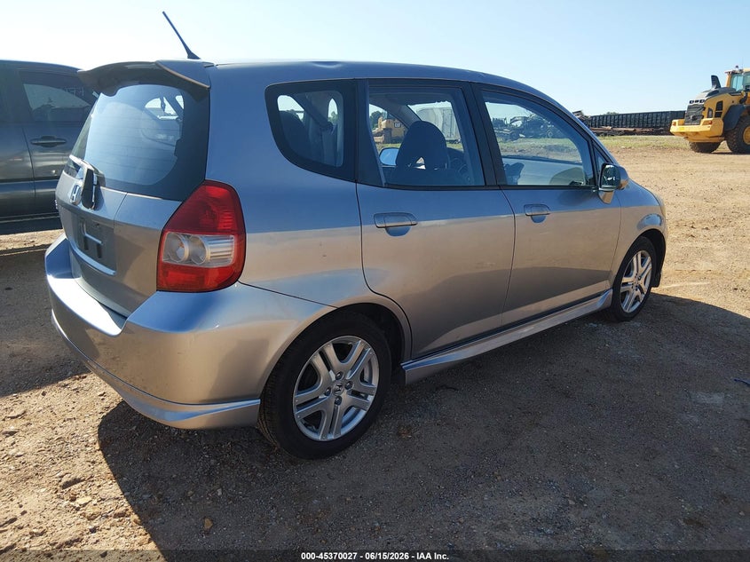 2007 Honda Fit VIN JHMGD38687S039428 IAAI salvage auction — HAIL, Salvage (Missouri), sold $350 on 2026-07-13 (photo 4)