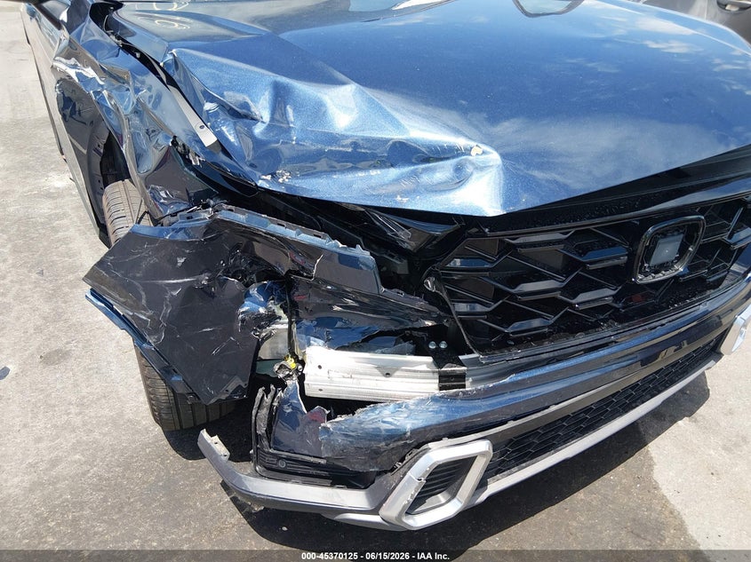 2026 Honda Cr-v VIN 7FARS6H90TE011730 IAAI salvage auction — RIGHT FRONT, Salvage (North Carolina), sold $25 on 2026-07-29 (photo 6)