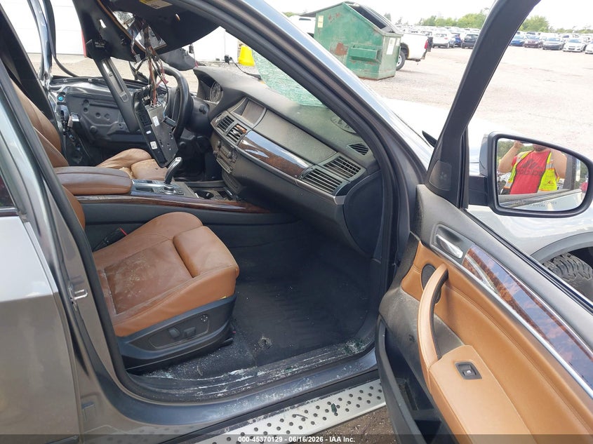 2010 BMW X5 VIN 5UXFF0C55ALT84548 IAAI salvage auction — ROOF, Salvage (Illinois), sold $25 on 2026-07-29 (photo 5)