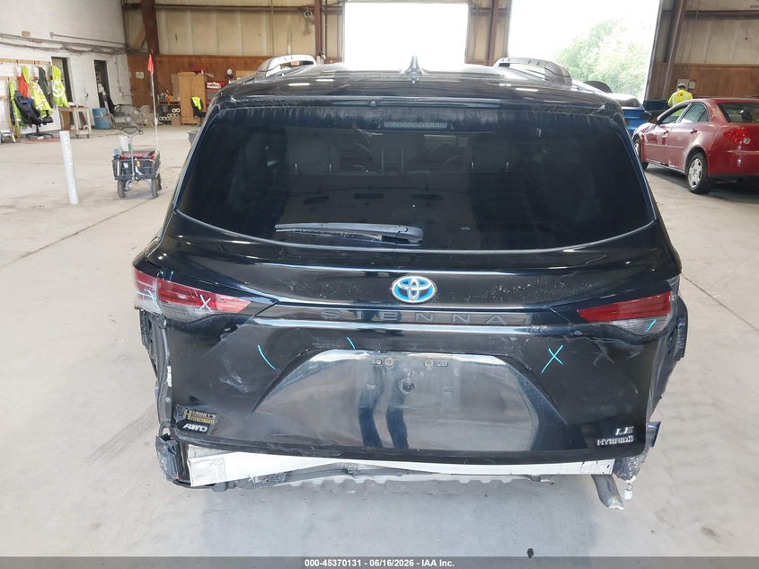 2021 Toyota Sienna VIN 5TDKSKFCXMS032537 IAAI salvage auction — REAR END, Mv-907A (New York), sold $12,650 on 2026-07-15 (photo 6)