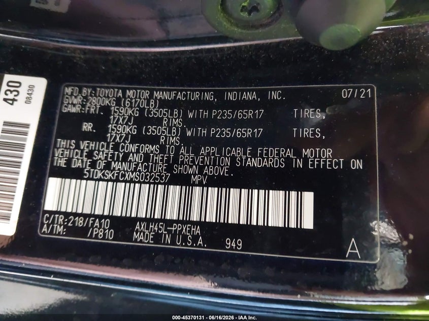 2021 Toyota Sienna VIN 5TDKSKFCXMS032537 IAAI salvage auction — REAR END, Mv-907A (New York), sold $12,650 on 2026-07-15 (photo 9)