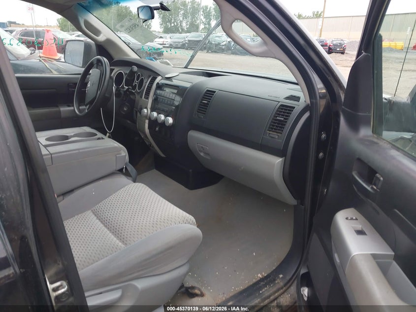 2007 Toyota Tundra VIN 5TBBT54137S458115 IAAI salvage auction — REAR END, Clear (New York), sold $1,100 on 2026-07-08 (photo 5)