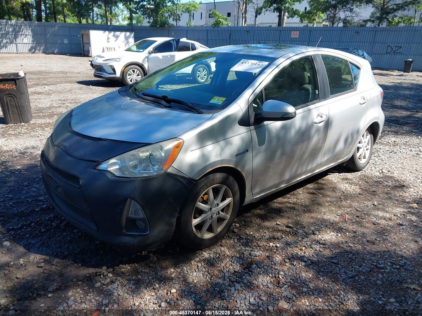 2013 Toyota Prius c VIN JTDKDTB34D1032214 IAAI salvage auction — NORMAL WEAR, Clear (New Jersey), sold $1,100 on 2026-07-08 (photo 2)